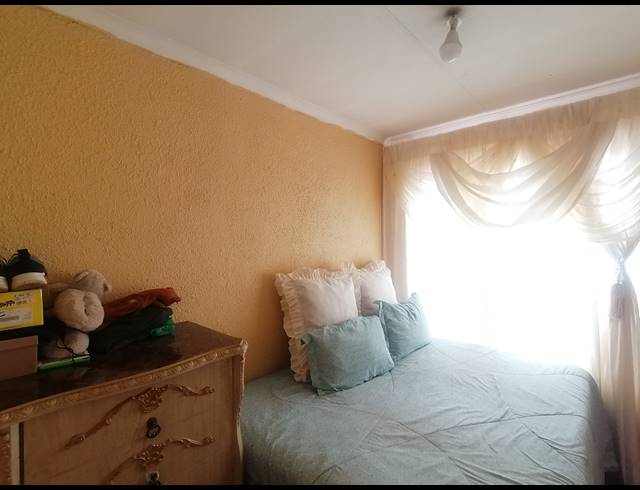 4 BEDROOM FREESTANDING SOLD IN KANANA